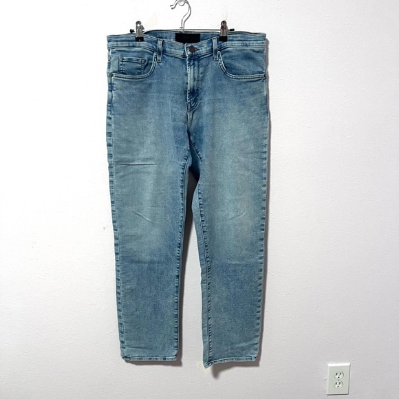 J Brand Blue Straight Jeans Classic Style 34 - Picture 1 of 9